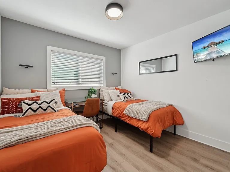 1620 Rosewood Ct — Photo 20