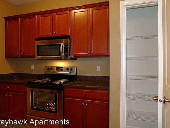 5th image of 3715 Grayhawk Ave Unit 105