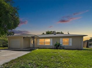 5235 Robin Ln N, Saint Petersburg, FL 33714