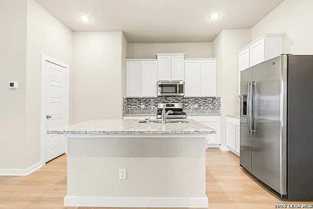 7207 Littlefoot Ln — Photo 10