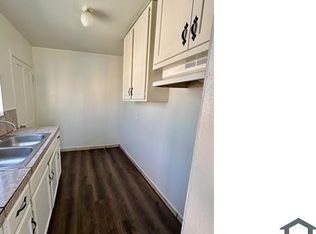 1117 E 71st St, Los Angeles, CA 90001