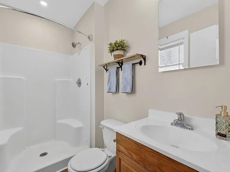 9283 Springs Rd — Photo 7
