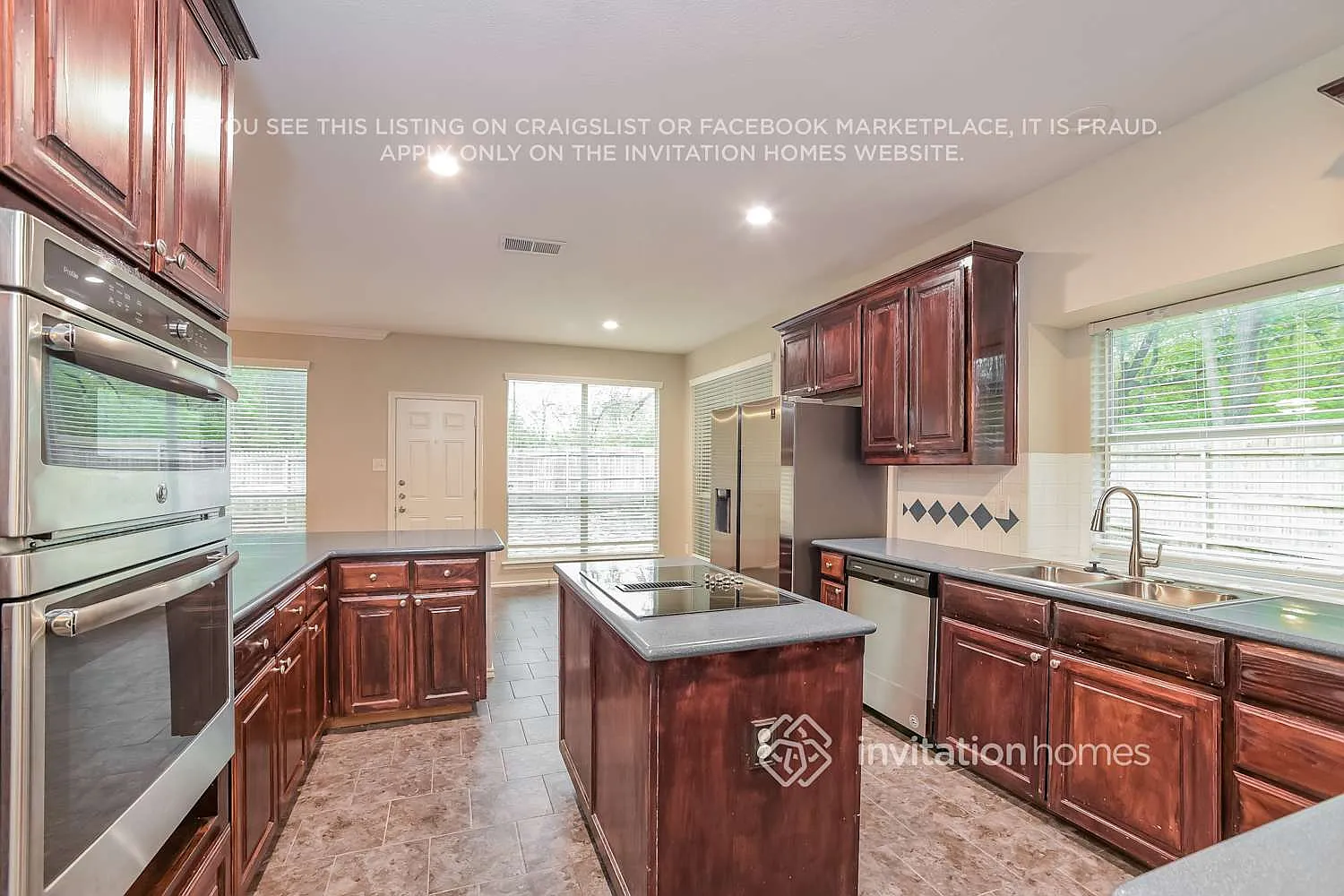 6517 Forest Park Arlington, TX 76001 — Photo 3
