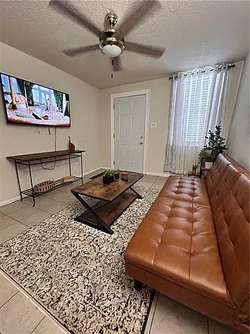 Studio, 1.0 bath, 544 sqft, $1,450 — Photo 3