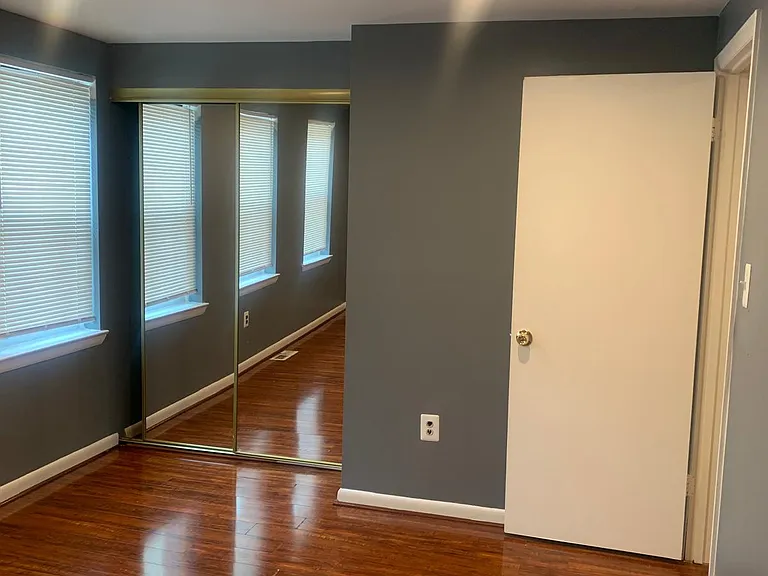 1027 N Central Ave — Photo 9