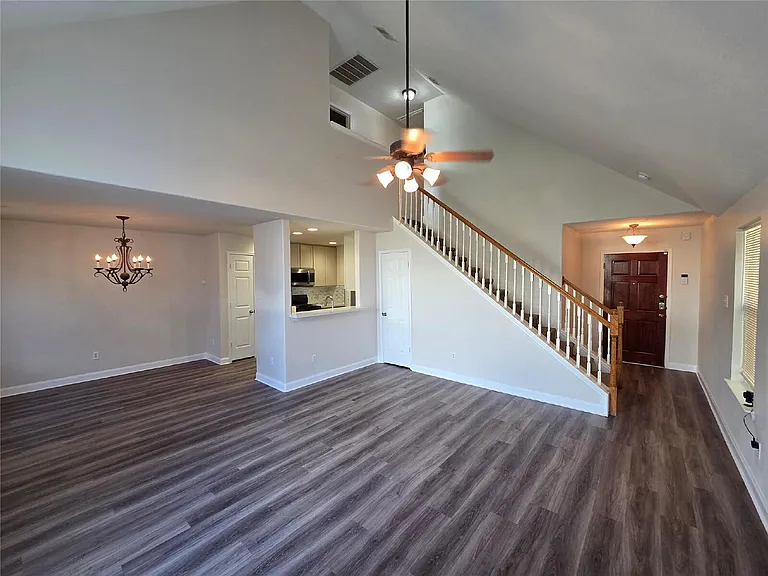 10903 Windfern Lakes St — Photo 2