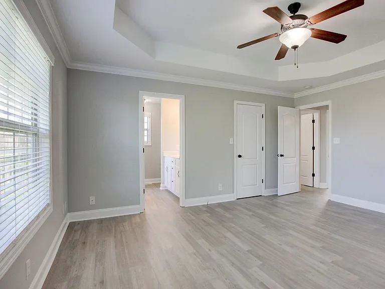 1384 Borrowdale Dr — Photo 25