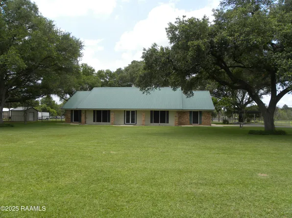 101 Grassy Ln, Carencro, LA 70520