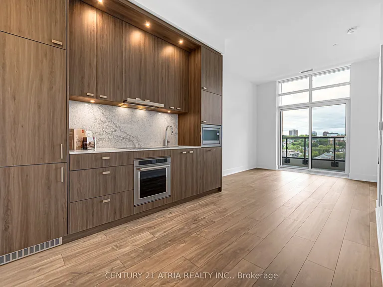 858 Dupont St #Penthouse 19 — Photo 1