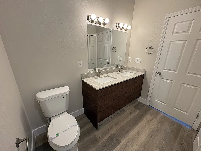 4424 S Texas Ave #1-104-1 — Photo 11