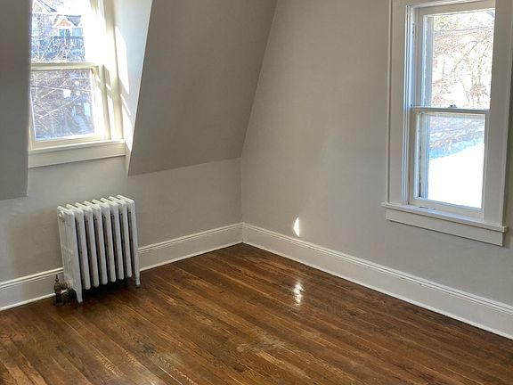 2nd image of 508 Liberty St APT 3