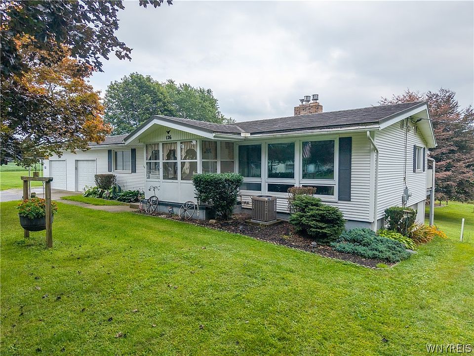 1st image of 126 Grandview Ter