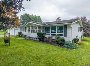 126 Grandview Ter, Batavia, NY 14020