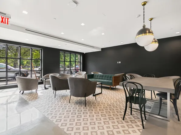 860 Lorimer Street image 9 of 9