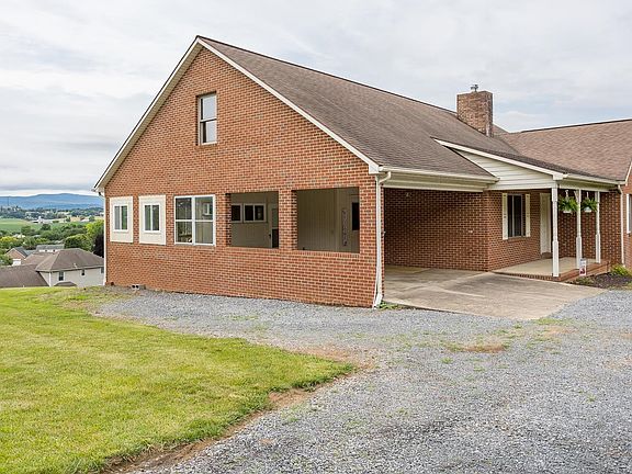 5th image of 644 Erickson Ave