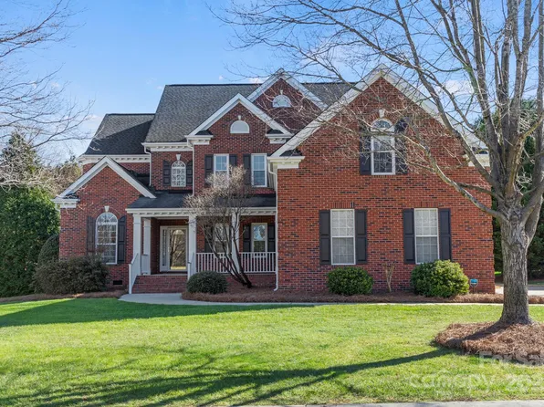 7005 Shadowrock Ct, Matthews, NC 28104