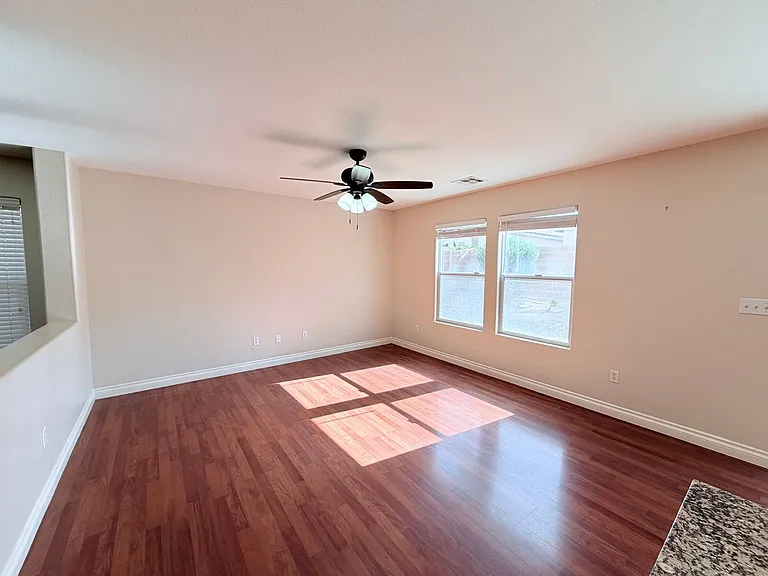 11158 Alora St — Photo 4