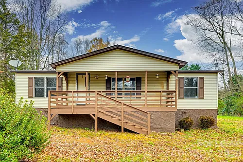 128 Summerglen Dr Photo 1