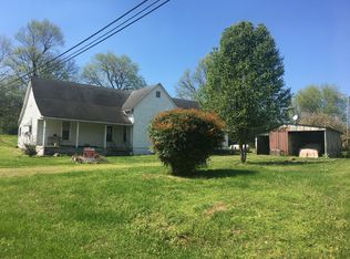 138 Confederate Cemetery Rd, Beechgrove, TN 37018