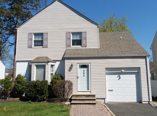 262 Longview Rd, Union, NJ 07083