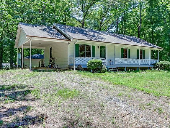 3rd image of 9625 Manor Ln