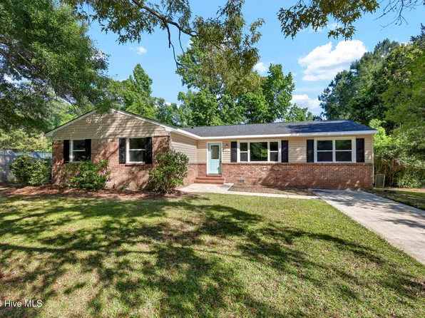 631 Duke Court, Jacksonville, NC 28546