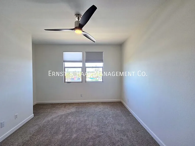 3003 N Pacific Coast Hwy — Photo 21