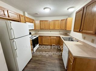 253 Main St, Mill Hall, PA 17751