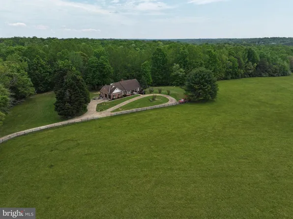 9011 Asdee Ln, Spotsylvania, VA 22551