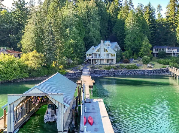 15000 Sivertson Rd NE, Bainbridge Island, WA 98110