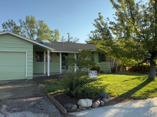 3210 Sandra Dr