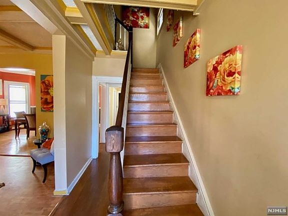 5th image of 145 William St