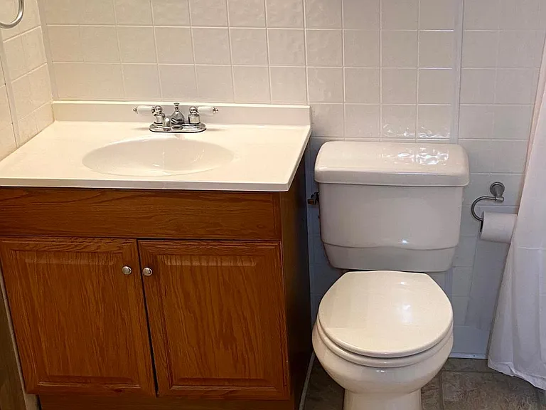 303 Hanson Dr — Photo 3