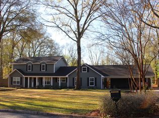 3601 Huntington Pl, Dothan, AL 36303