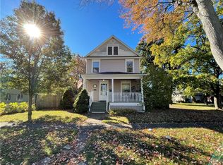 24 Utica St, Lockport, NY 14094