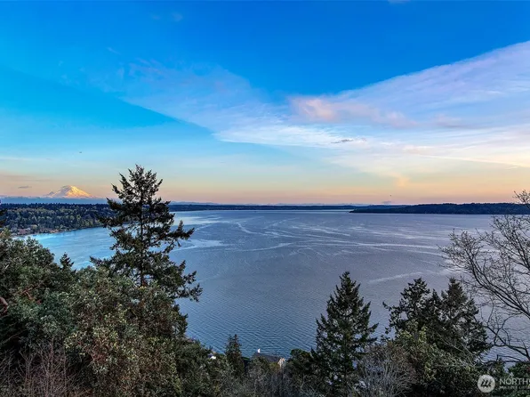 2721 SW 170th Street, Seattle, WA 98166