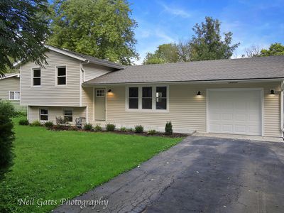 22W435 Sycamore Dr, Glen Ellyn, IL, 60137