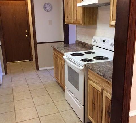 5th image of 5613 Fulton Dr
