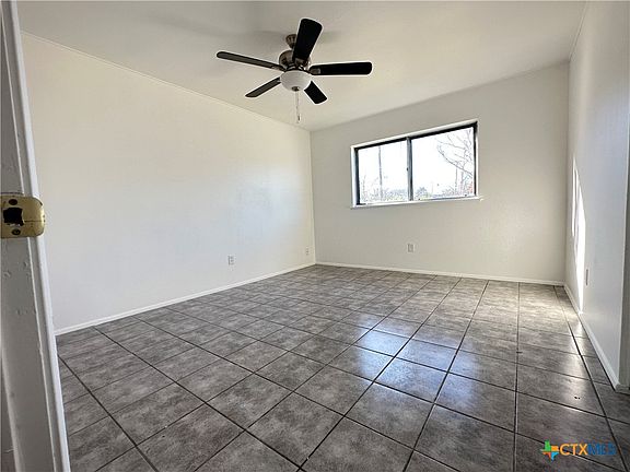 5th image of 801 S 13th St