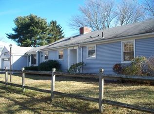 17 Almy St, Lincoln, RI 02865