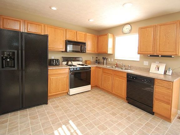 4th image of 7103 Tallwood Ct