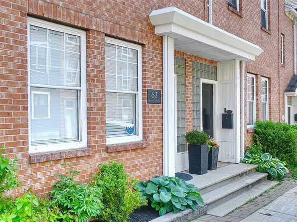 63 Bond Street, St. John's, NL A1C1T2