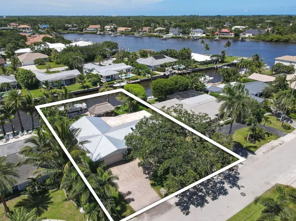 15 Tradewinds Circle, Tequesta, FL 33469