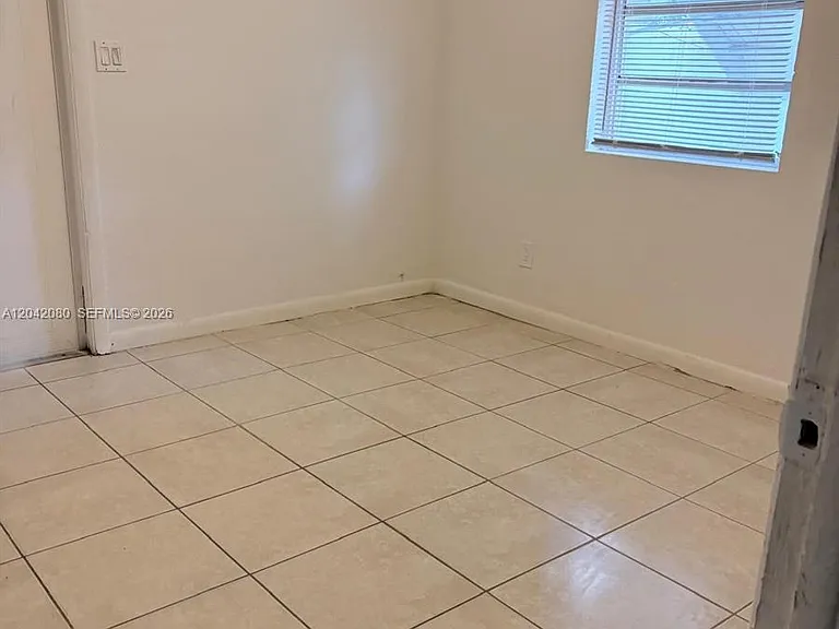 2203 Taft St #B — Photo 13