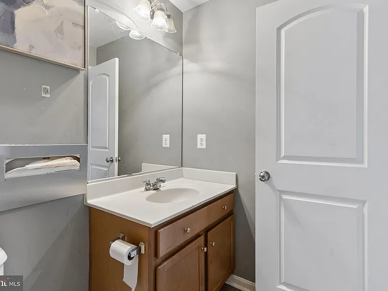 14109 Port Town Rd — Photo 23