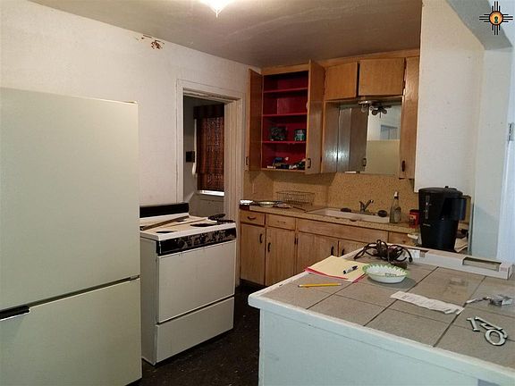 4th image of 1105 N Reid St