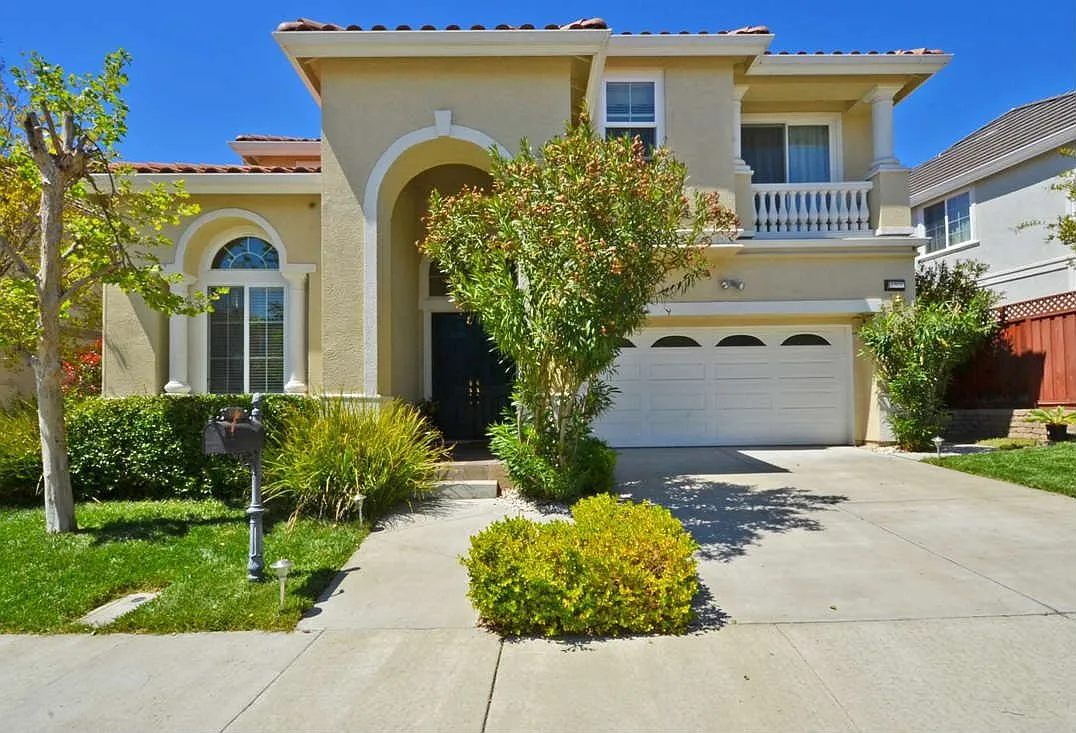 4808 Piper Glen Ter photo 1
