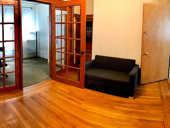 4th image of 2520 Ridge Rd #6