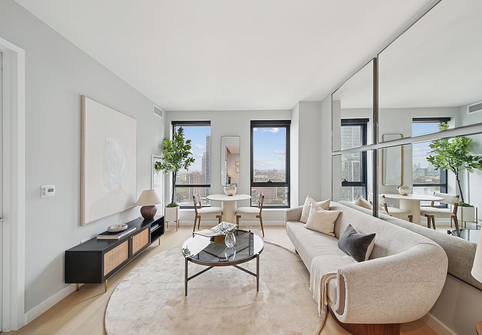 1st image of 567 Fulton St #43A