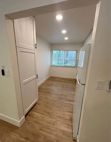 Del Campo Ln — Photo 12
